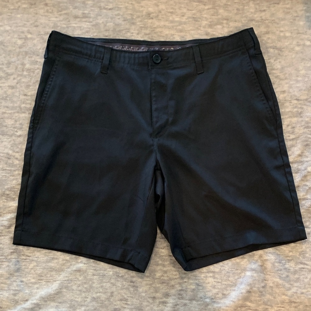 BCG Men's Black Golf Shorts